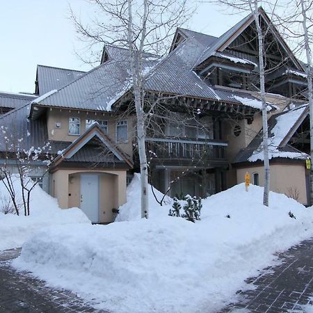 Lagoons Condos By Whistler Retreats ภายนอก รูปภาพ